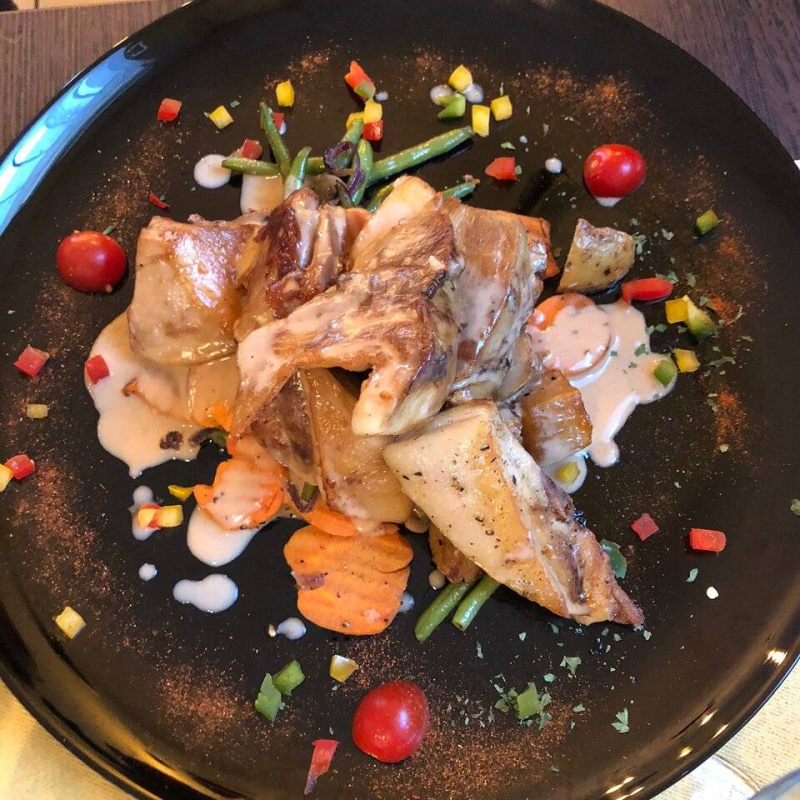 Le restaurant - Le Bouxon - Halsou - restaurant sympa HALSOU